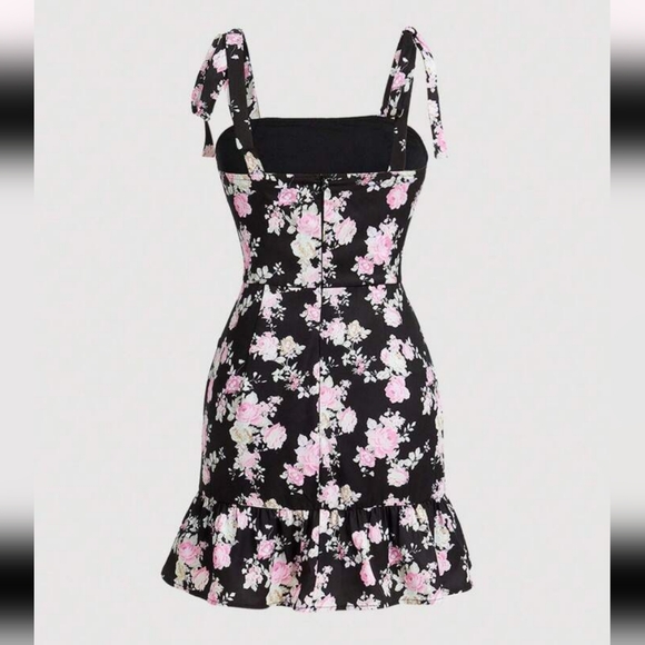 Black and Pink Floral Dress All Over Floral Print Ruched Dress Gothic Whimsigoth - Picture 2 of 11